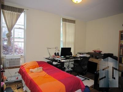 Building Photo - 139 Wyckoff St