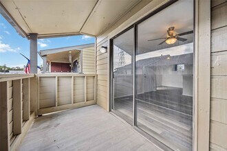 Building Photo - 15534 Zabolio Dr