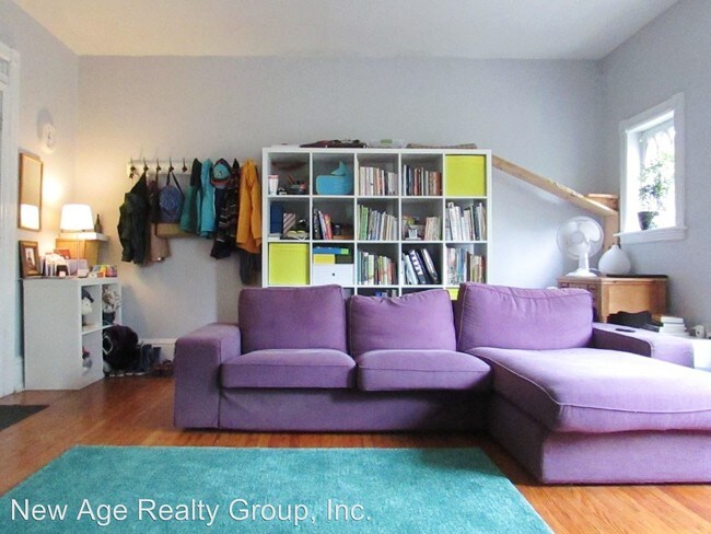 Foto del edificio - 4812 Windsor Ave