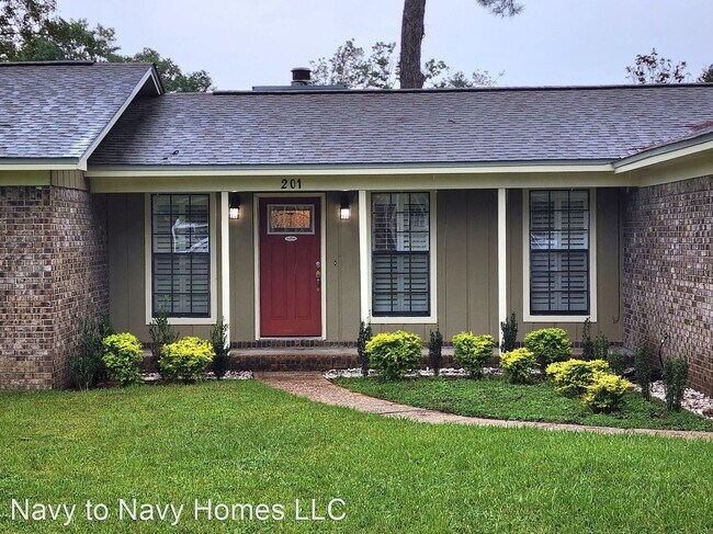 Building Photo - 3 br, 2 bath House - 201 S 73rd Avenue