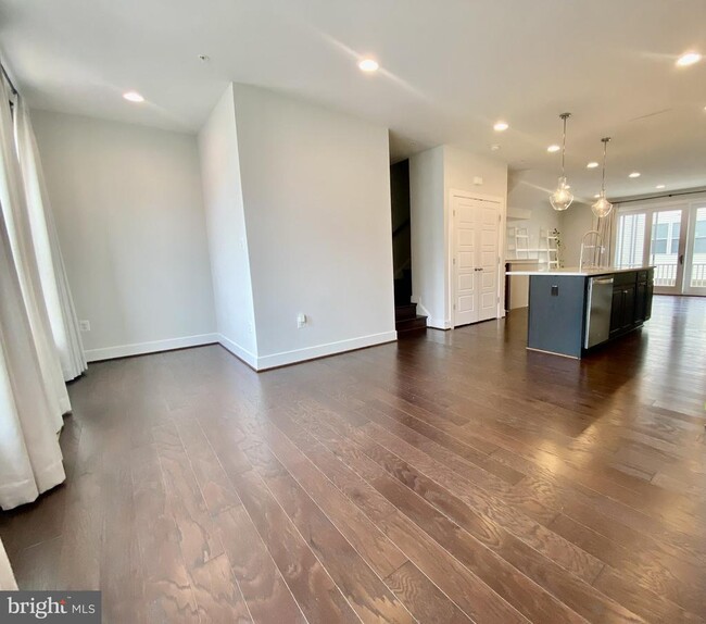 Building Photo - 5135 Longstone Way