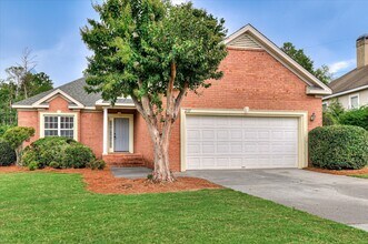 Building Photo - 2937 Hillcreek Dr
