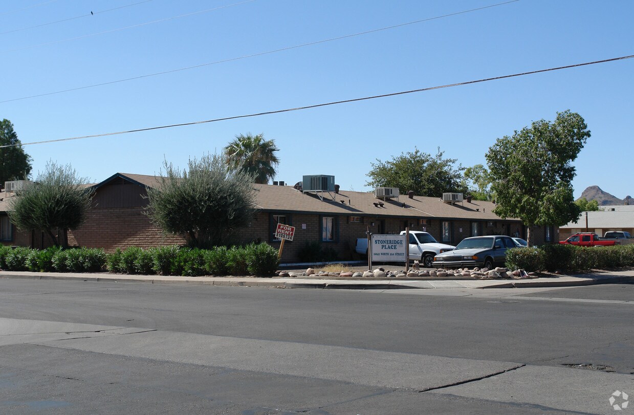 Building Photo - Stoneridge Place Apartments