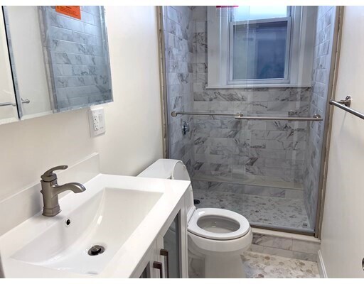 Foto del edificio - 15 Thatcher St