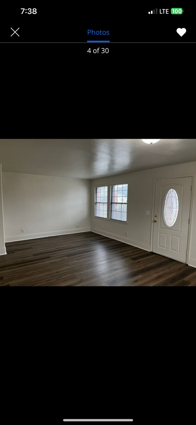 Photo - 817 Lake Ave House