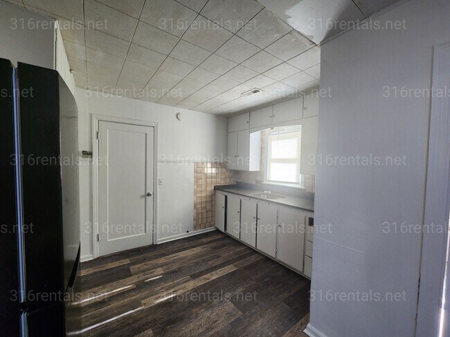 Foto del edificio - $995 - 3 bedroom / 1 bathroom Single Family Home