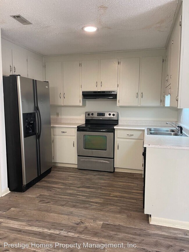 Building Photo - 2 br, 2 bath House - 229 Weeks Drive