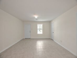 Building Photo - 24617 Pools Creek Way