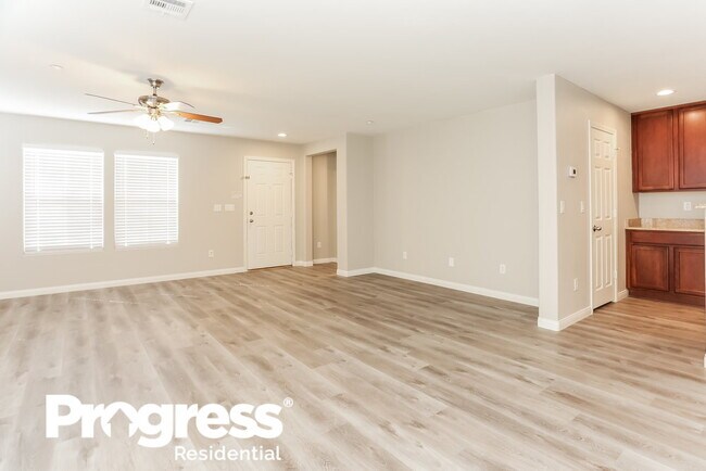 Foto del edificio - 10713 Mystic Shore Ave