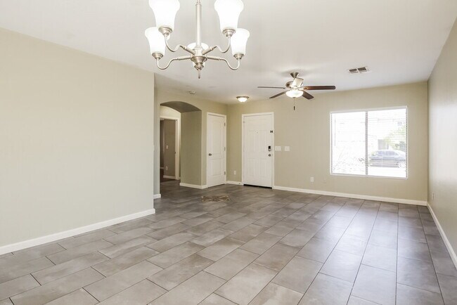Building Photo - 12417 W Larkspur Rd