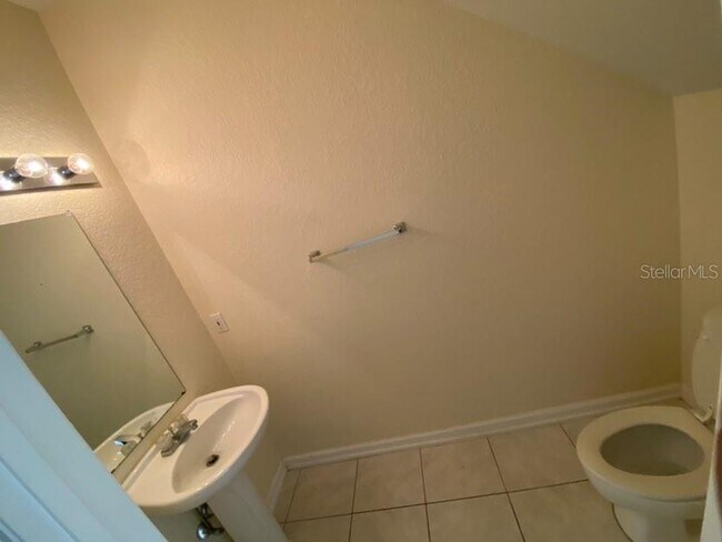 Building Photo - 16316 Parkstone Palms Ct