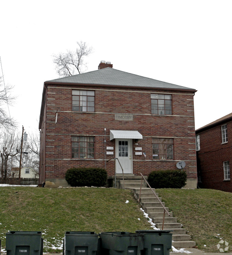 Building Photo - 227 Ryburn Ave