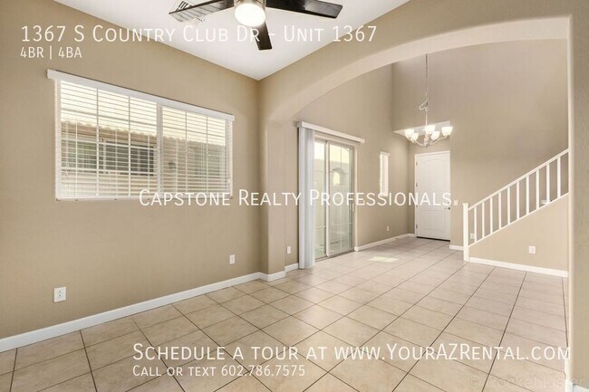 Foto del edificio - 1367 S Country Club Dr