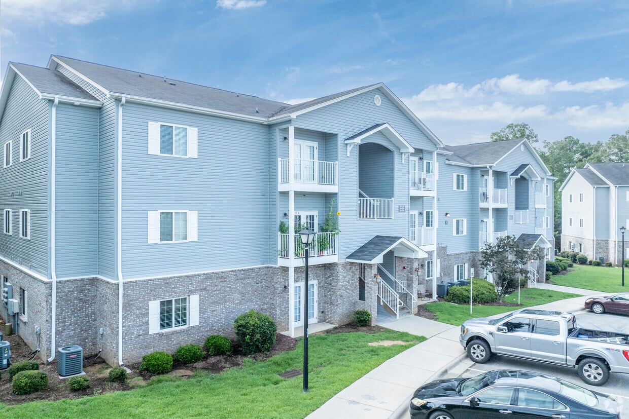 114 Ballentine Crossing Lane