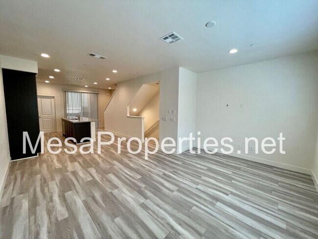 Foto del edificio - 12166 Chorus Dr