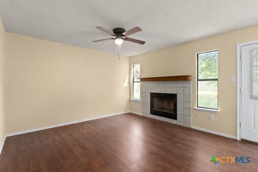 Building Photo - 906 Tanner Rd