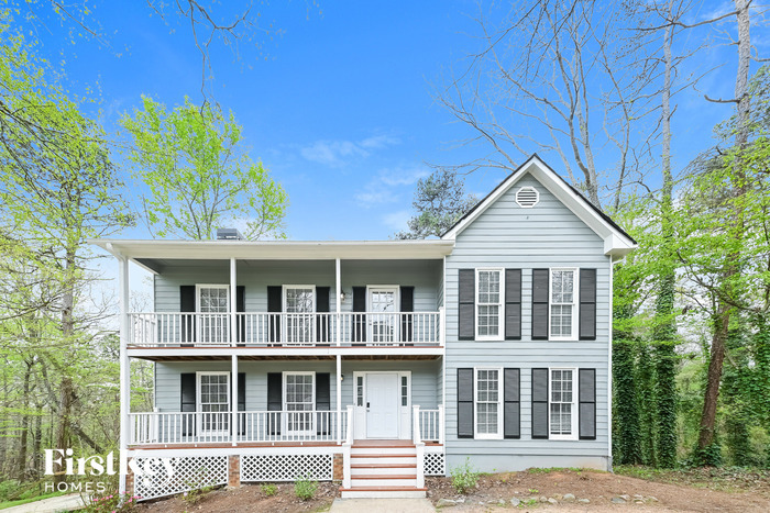 Foto principal - 1920 Thornhill Ct