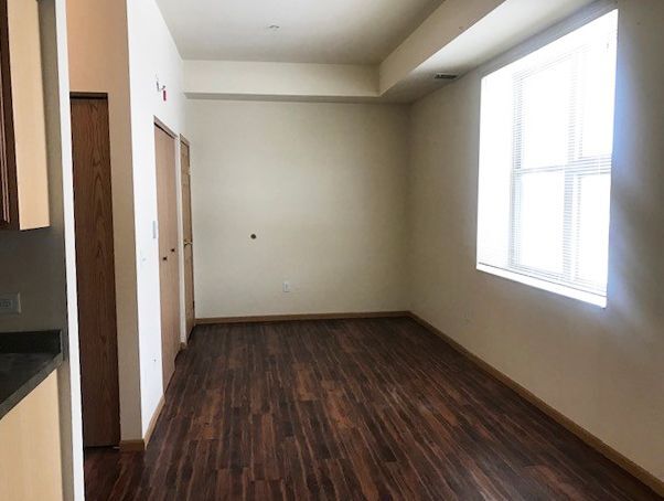 Foto del edificio - 502 3rd St SE