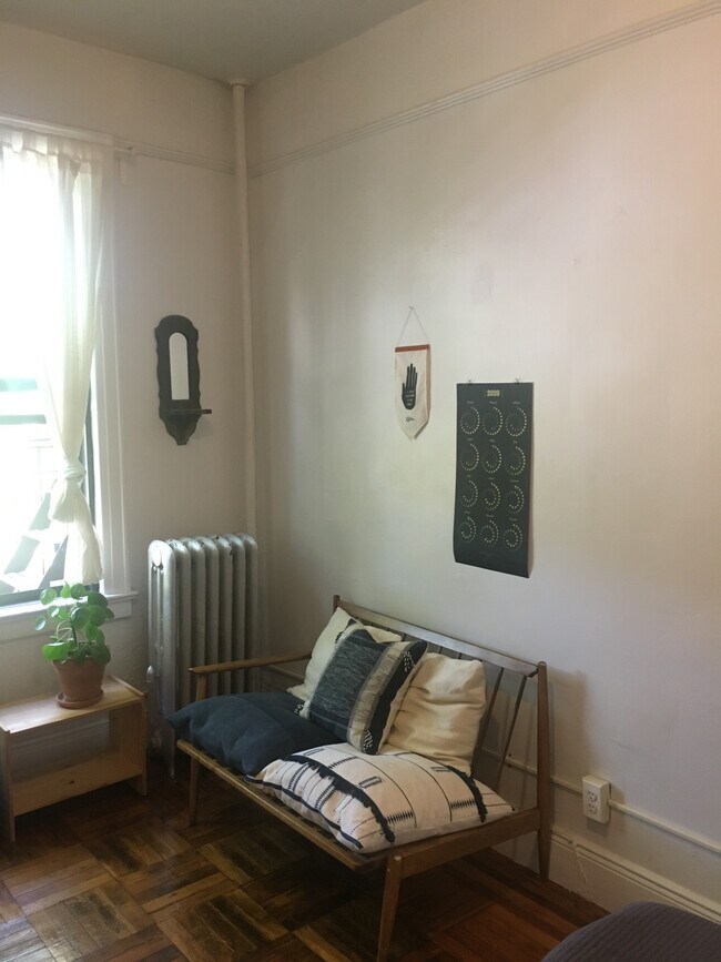 Foto del edificio - 25 Lefferts Ave