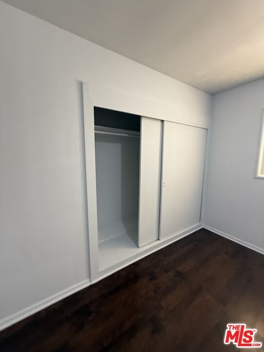 Building Photo - 14214 Sherman Way