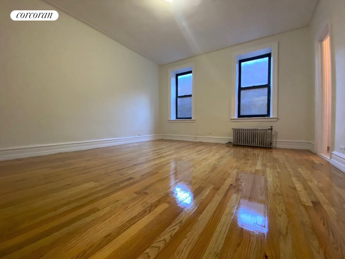 89 Fairview Ave Unit 8, New York, NY 10040 Room for Rent in New York
