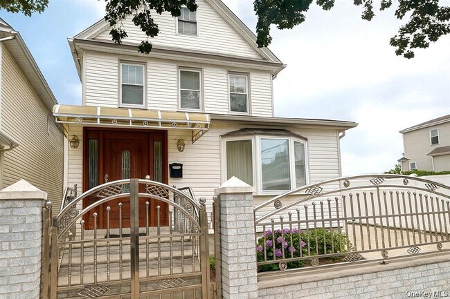 Foto del edificio - 107-43 Inwood St