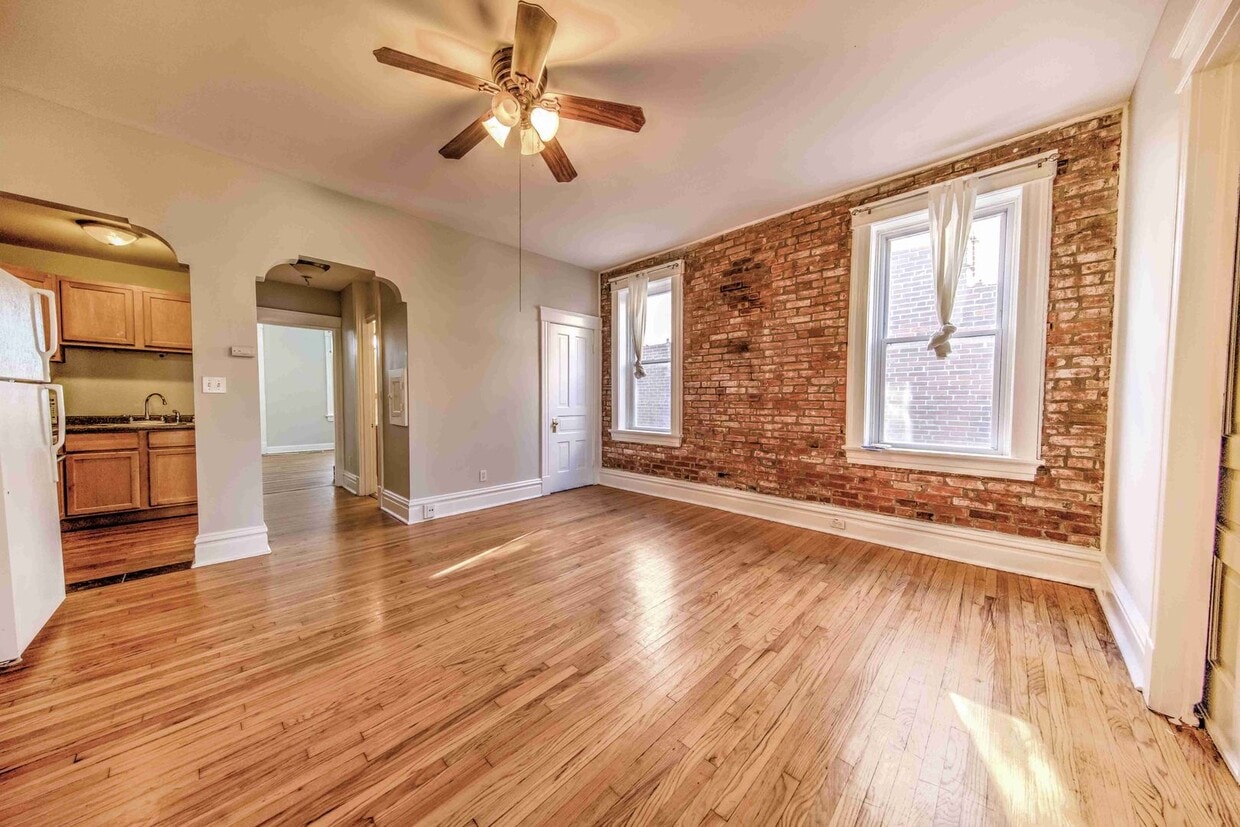 3537 Giles 2F Apartment for Rent in St. Louis, MO