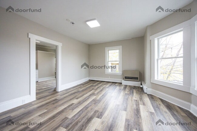 Building Photo - 3 Lyman St