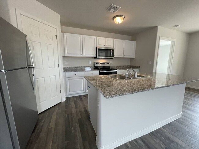 Foto del edificio - 1039 W Seminole Dr