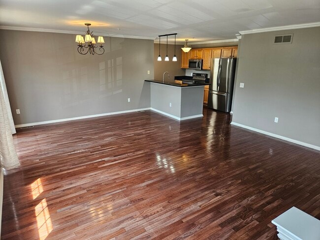 Building Photo - 3041 Barclay Wy