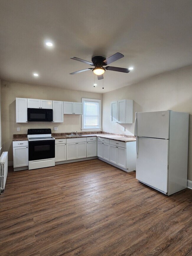 Foto del edificio - 330 W Philadelphia St