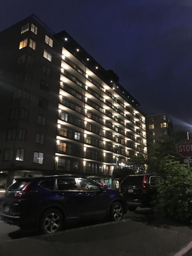 Foto del edificio - 4131 11th Ave NE