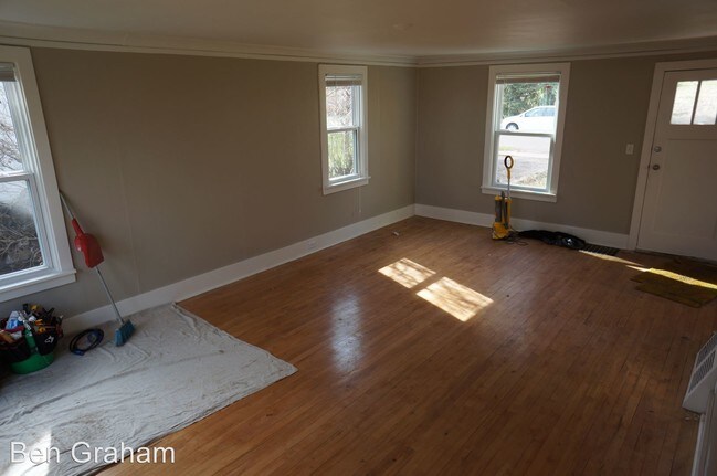 Building Photo - 4 br, 1 bath House - 2328 Jefferson Street