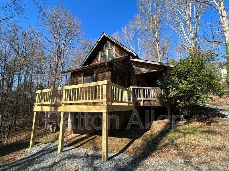 Foto principal - 225 Grandview Rd