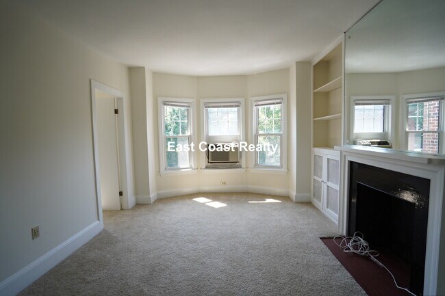 Building Photo - 1223 Beacon St
