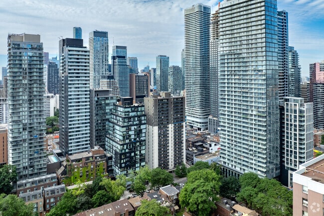 Aerial Photo - 15 Dundonald Street