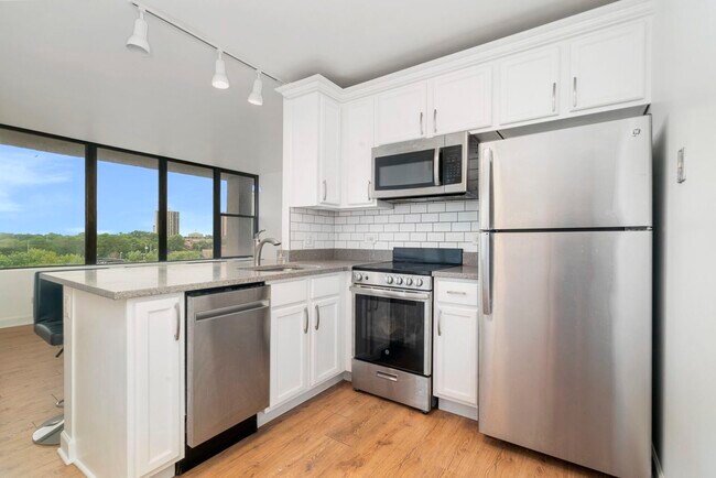 Foto del edificio - 345 E Eastgate Pl