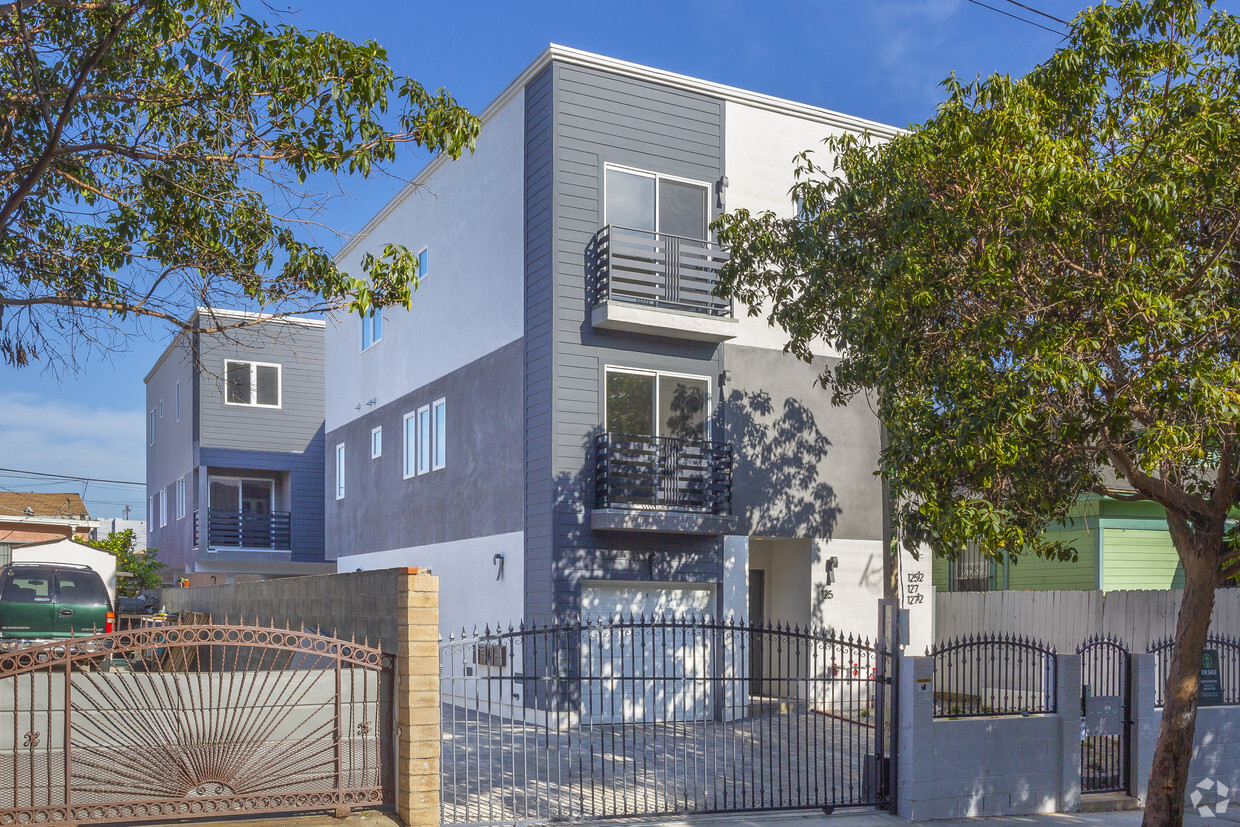 Primary Photo - New Const 4Plex - No Rent Control - Echo Park