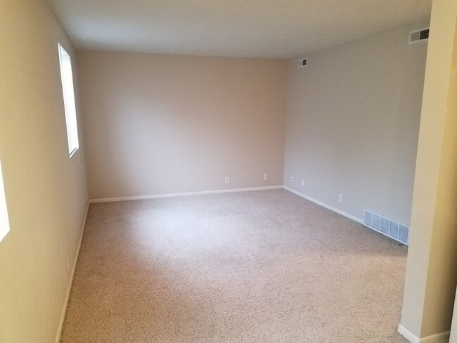 Foto del edificio - Blackstone District Bargain. Walk to UNMC