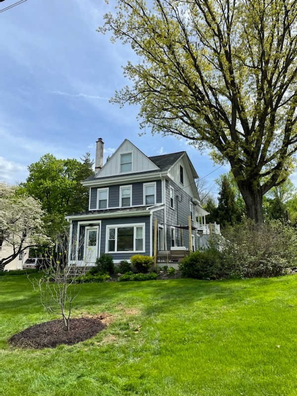 Building Photo - 230 Byers Rd