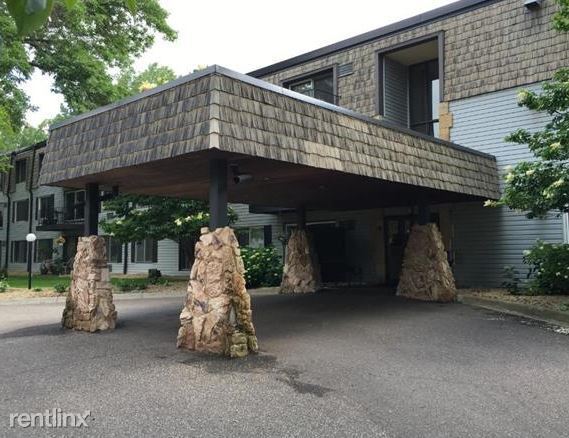 Foto del edificio - 183 Little Canada Rd E