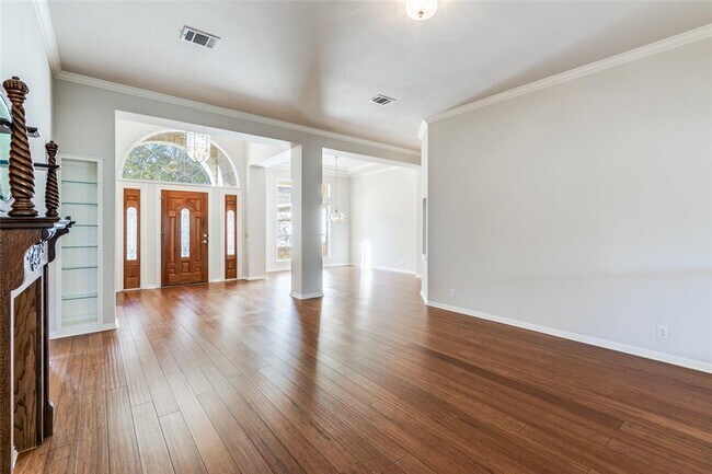 Foto del edificio - 6901 Bright Star Ln