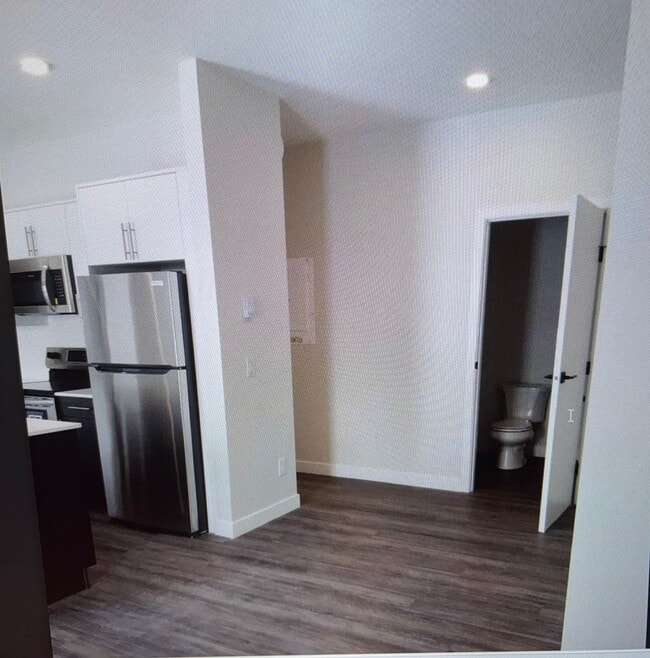 Photo du bâtiment - 256-256 Balmoral St