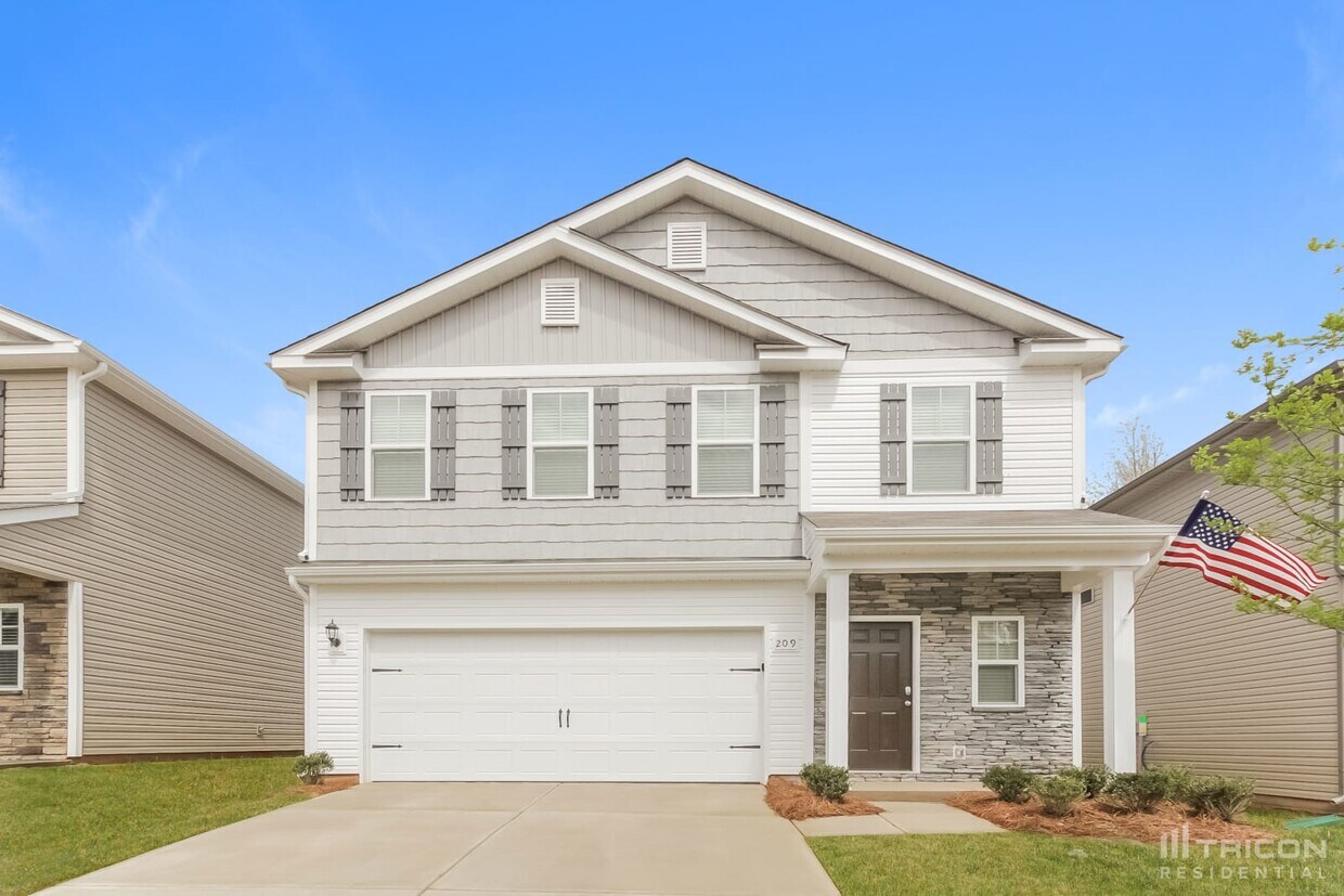 Primary Photo - 209 Spring Knoll Dr