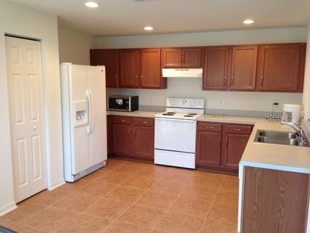 Building Photo - 5109 Butterfly Shell Dr
