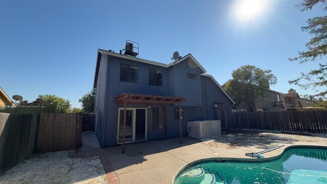 Foto del edificio - 4609 Careyback Ave