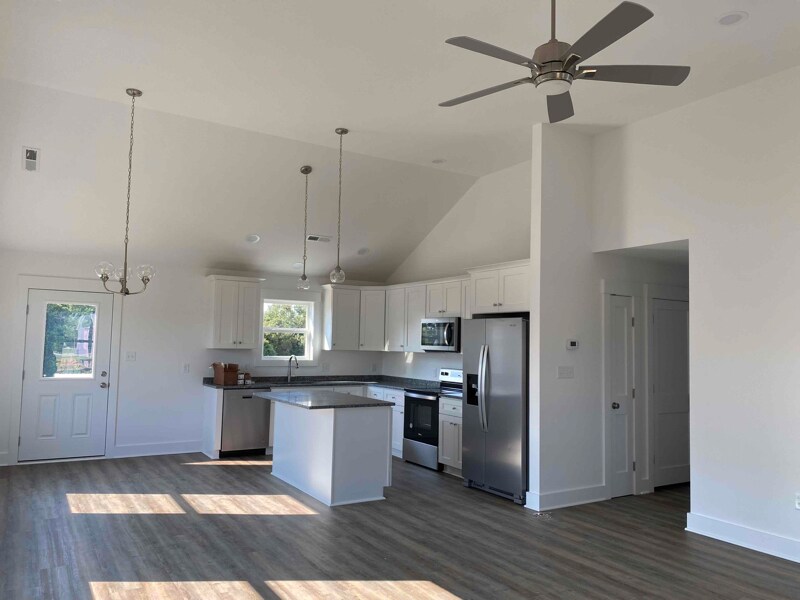 Foto principal - 302 Indian Dr