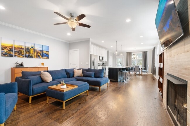 Foto del edificio - 223B Orlando Ave