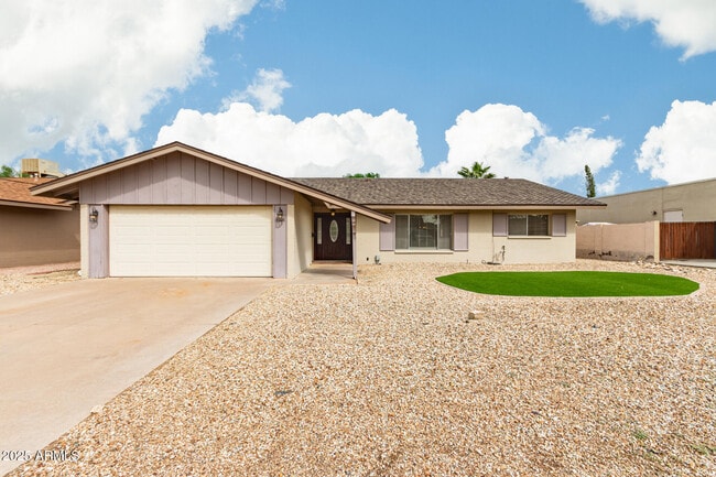 Building Photo - 8308 E Buena Terra Way