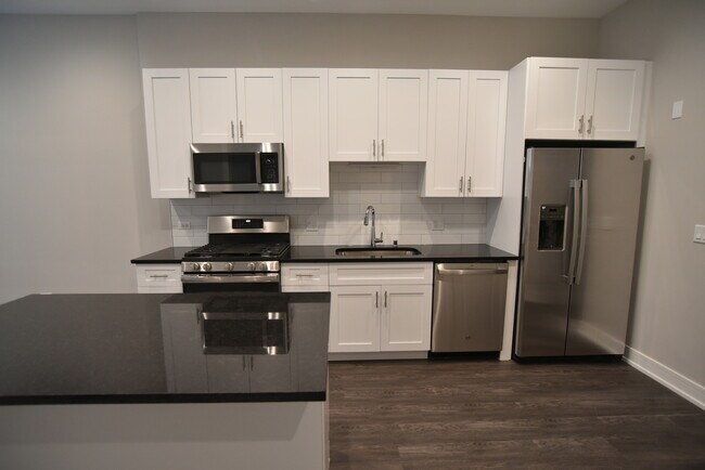 Foto del edificio - 1730 W Greenleaf Ave